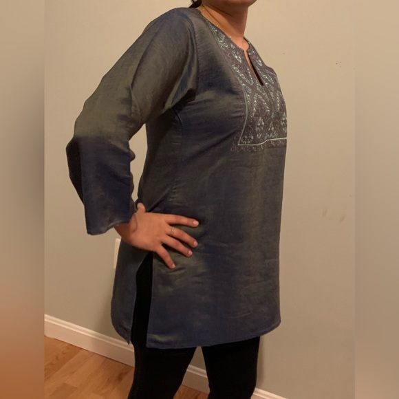 KNCollection Embroided Blouse - Picture 3 of 6